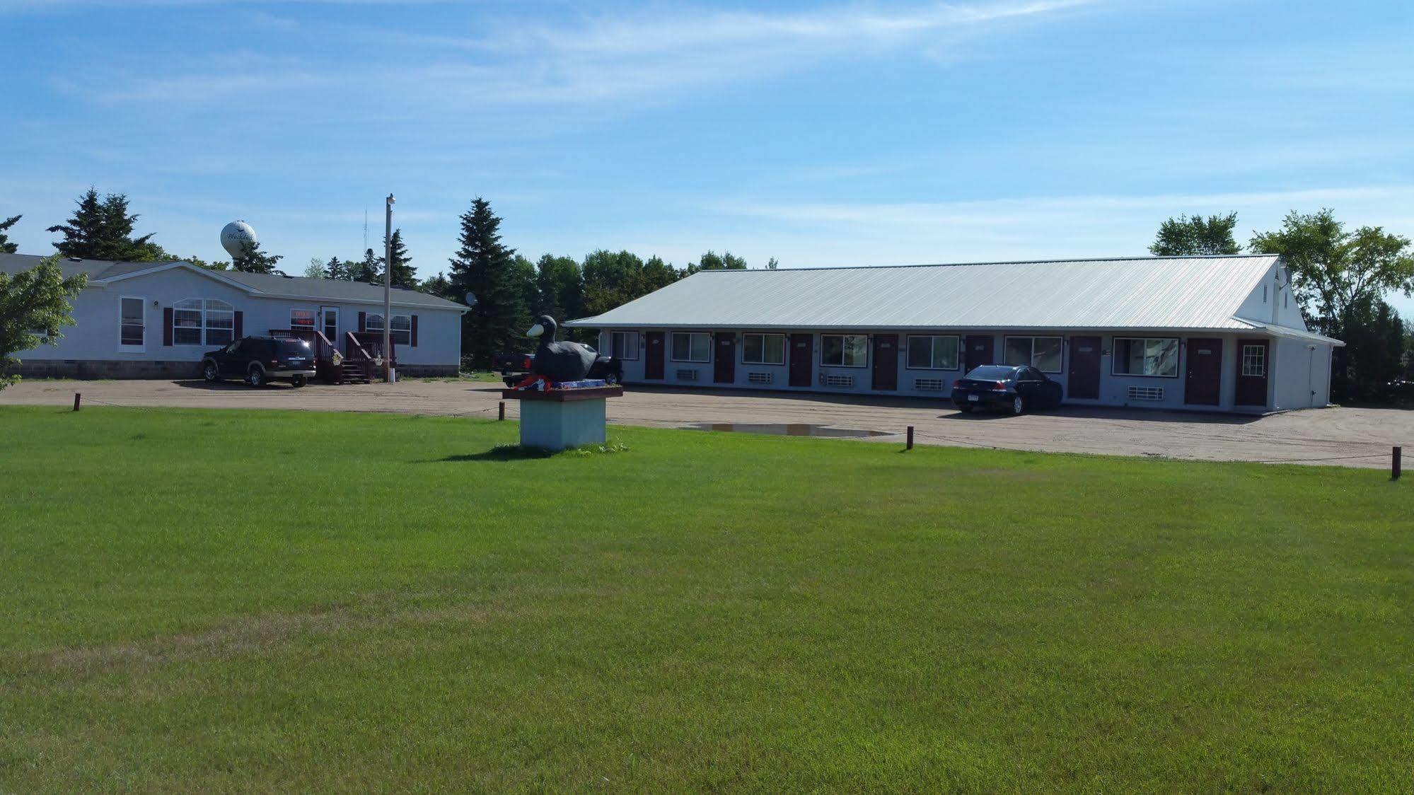 Drake Motel Blackduck Bagian luar foto